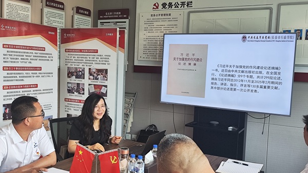 1751250410177120.jpg 李佳1.jpg